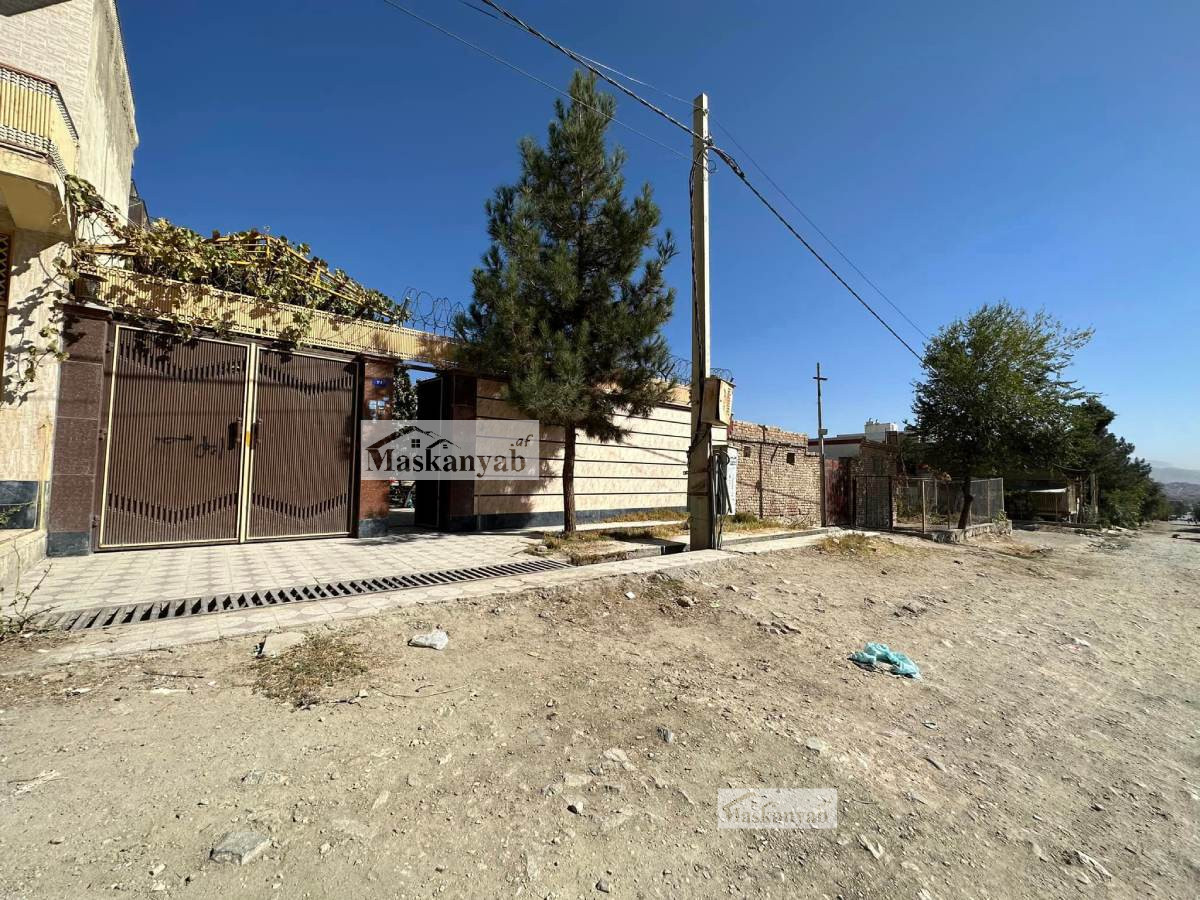 Four-room house for sale urgently at 315, Khair Khana