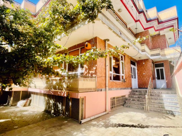 Seven-room house for rent in Qala-e Fatihullah, Kabul