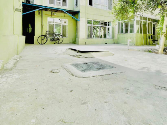 Six-room house for rent in Shahr-e New, Kabul
