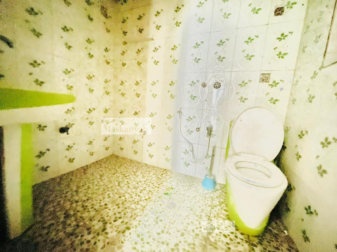 Six-room house for rent in Shahr-e New, Kabul