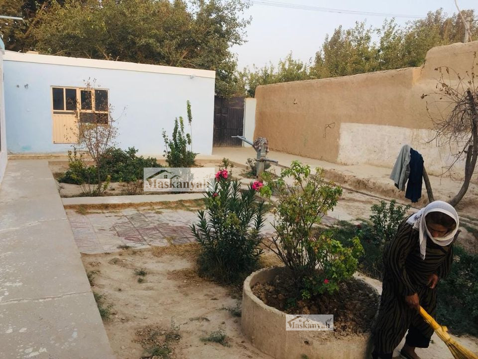 Six-room house for sale urgently in Mazar-e Sharif