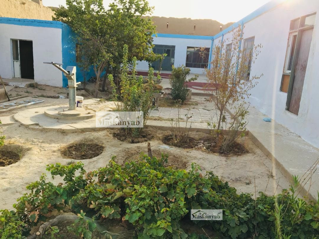 Six-room house for sale urgently in Mazar-e Sharif