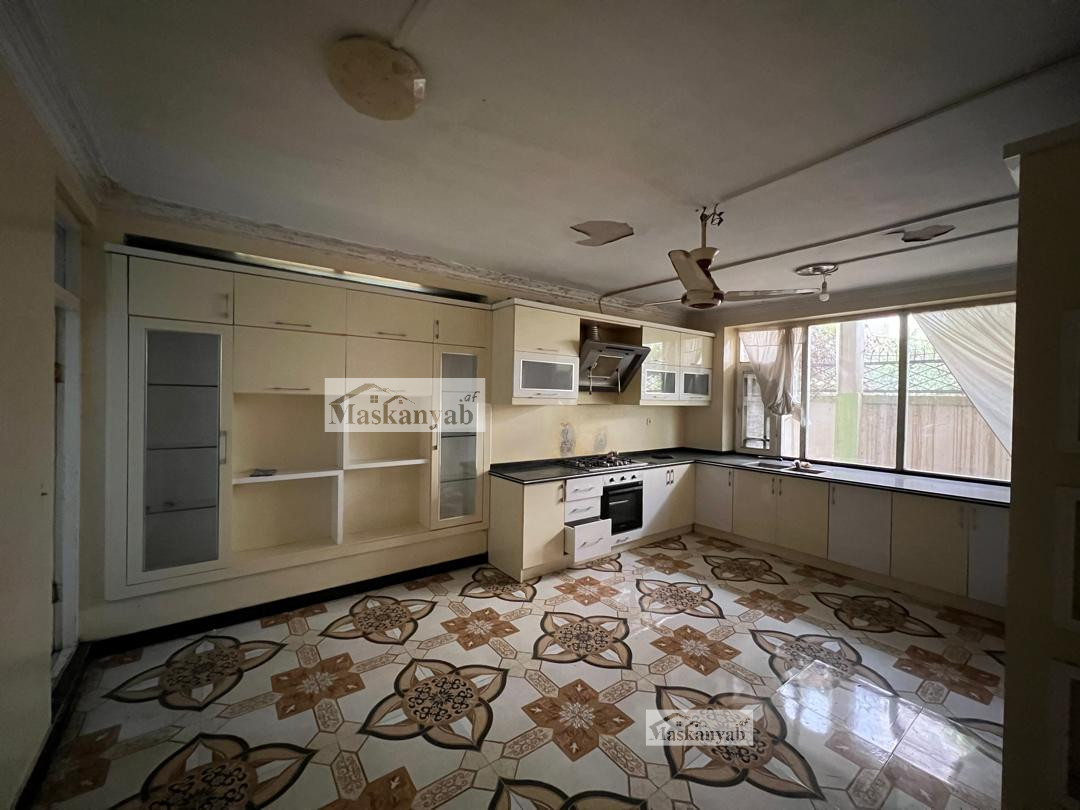 Three-floor house for sale in Kotal-e Khair Khana, Kabul