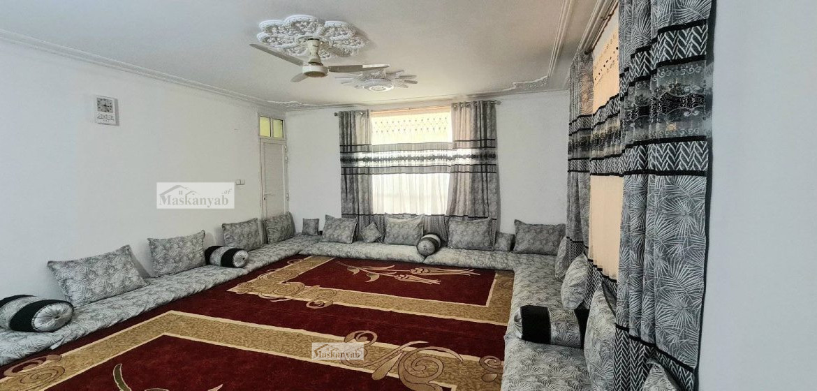 Three-floor house for sale in the West of Golden Town