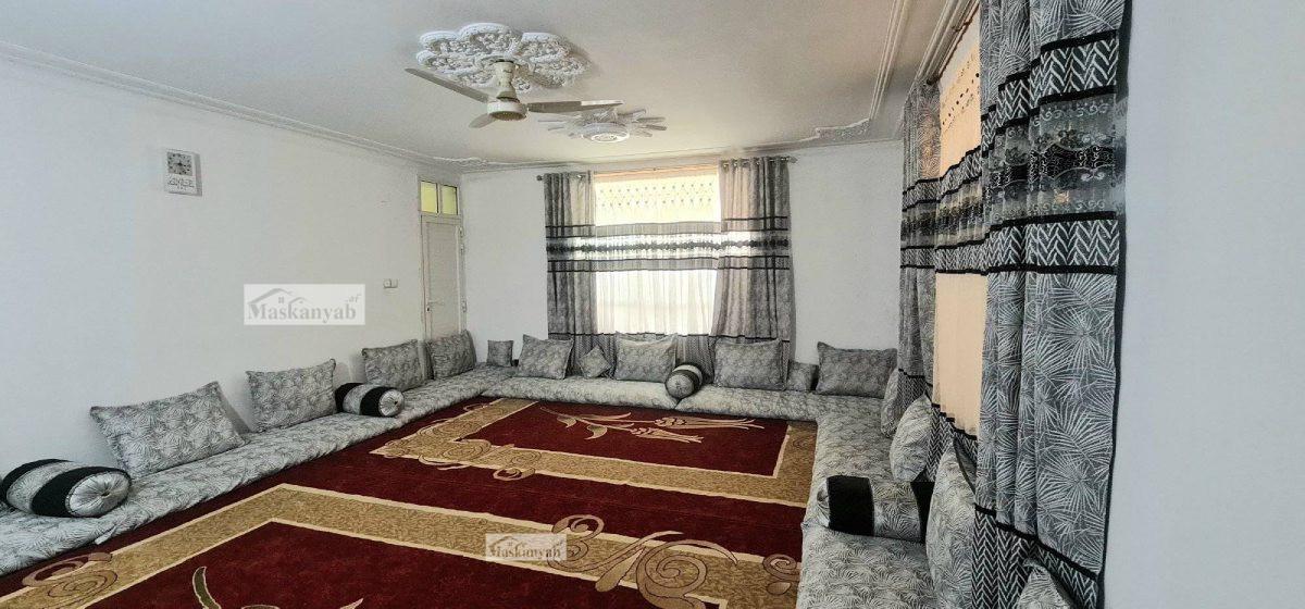 Three-floor house for sale in the West of Golden Town