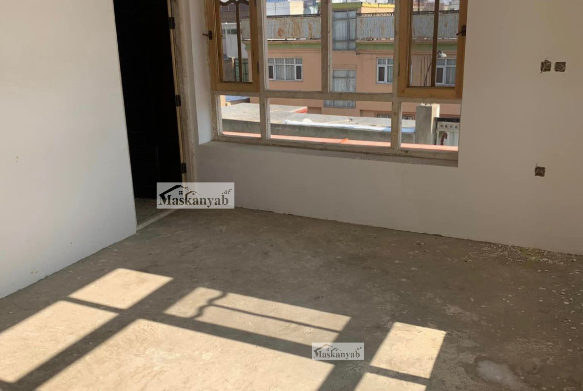Three-floor house for sale/mortgage in District 15