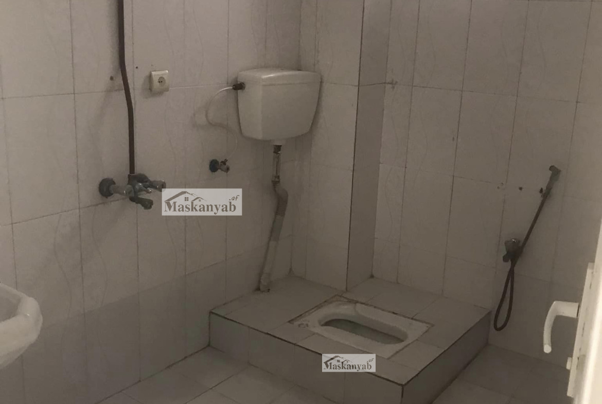 Three-room apartment for sale in Taimani Project urgently
