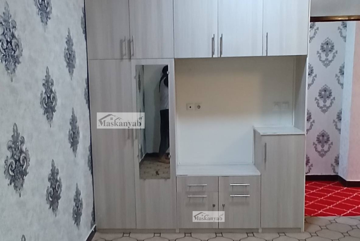 Three-room apartment for sale on 5th Street of Taimani Project