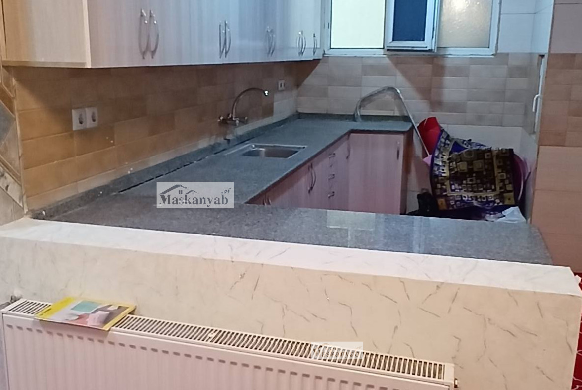 Three-room apartment for sale on 5th Street of Taimani Project