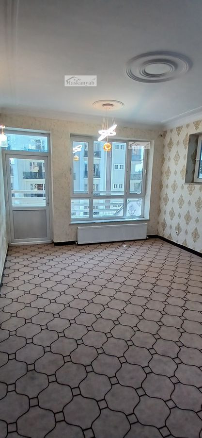 Three-room apartment for sale on 5th Street of Taimani Project