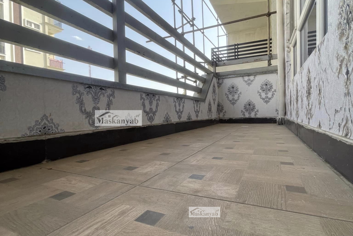 Three-room apartment for sale on Fifth Street of Taimani Project