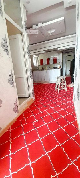 Three-room apartment for sale on Fifth Street of Taimani Project