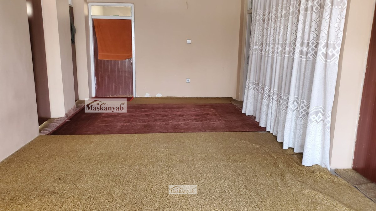 Three-room house for sale behind the Golden Town