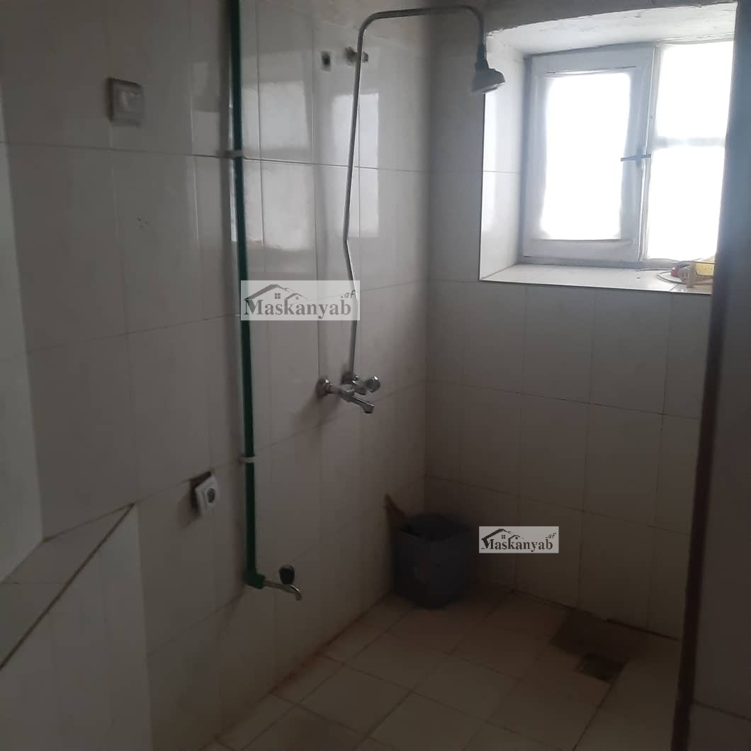 Two-floor house for sale in Chehel Sotun, District 7