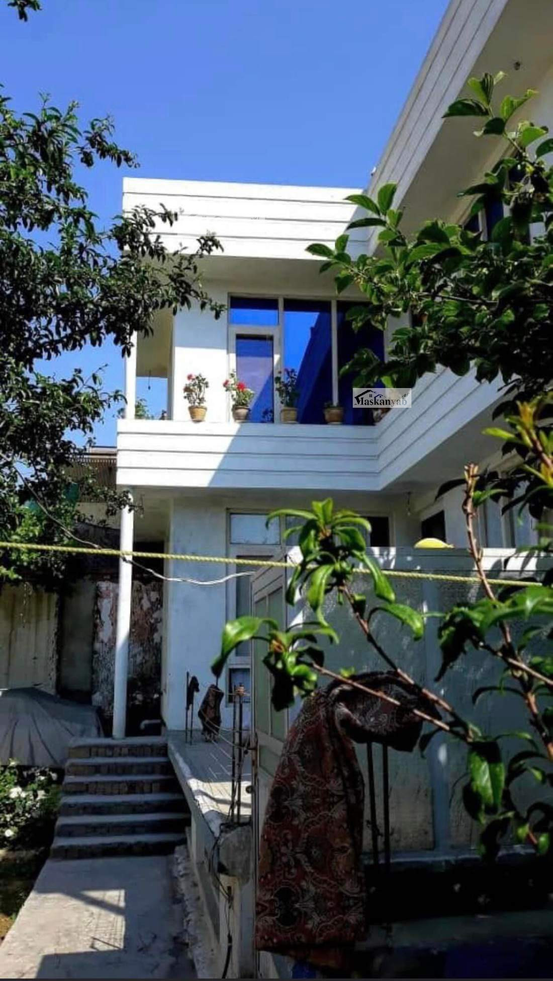Two-floor house for sale in Sarak-e New, Karte New
