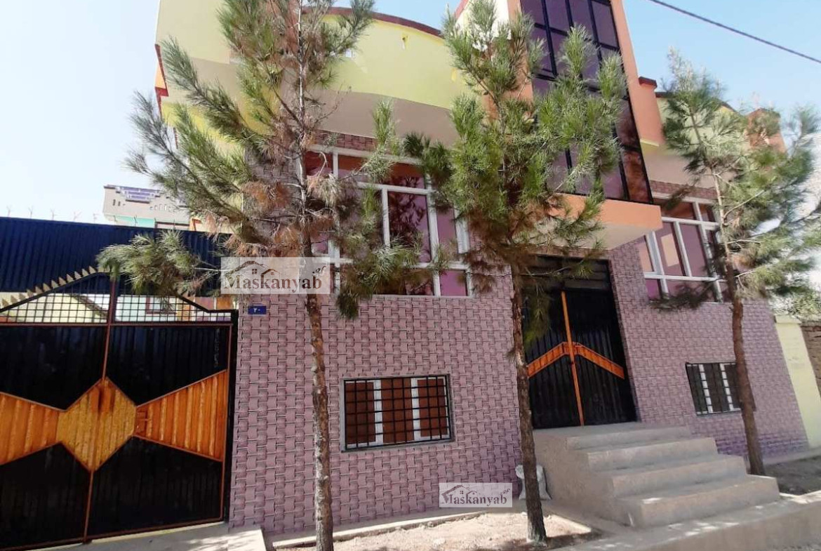 Two-floor house for sale on Sar-e Kotal, Khair Khana