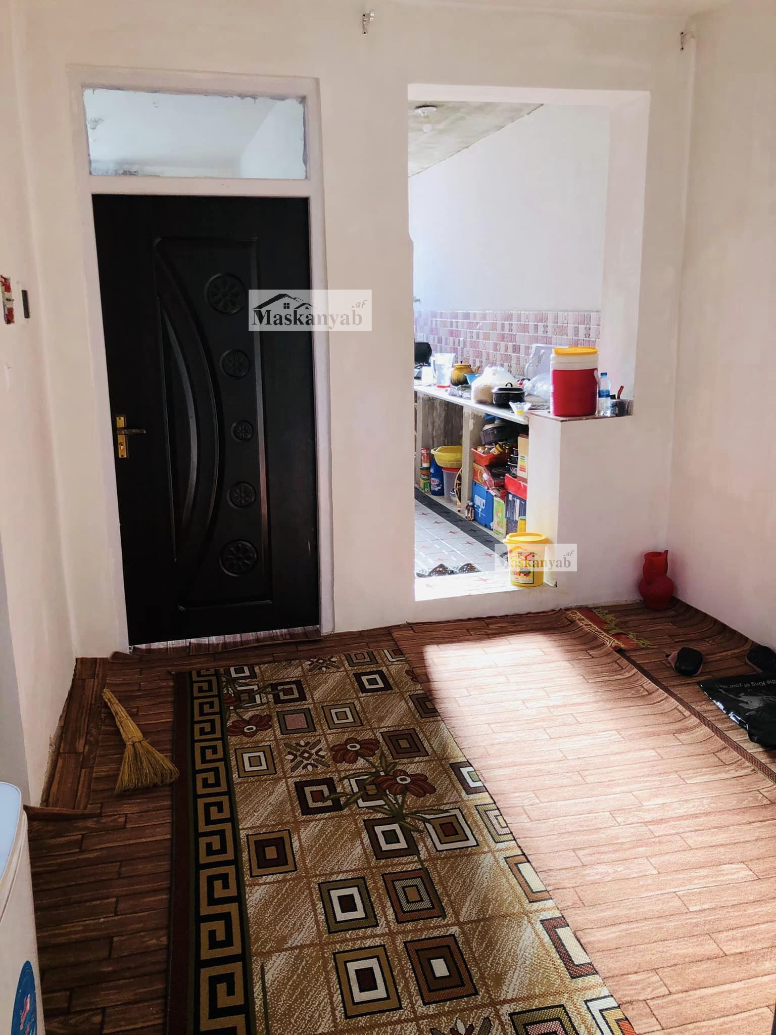 Three-room house for sale in Golden Town, Karte new