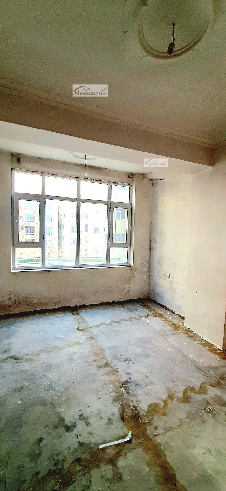 Four-room apartment for rent in Fifth Street of Taimani Project