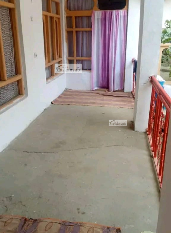 Four-room house for sale in Sarak-e New, Karte New