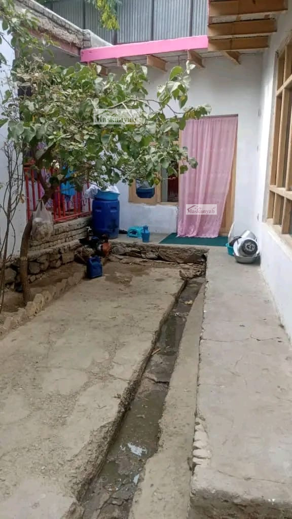 Four-room house for sale in Sarak-e New, Karte New