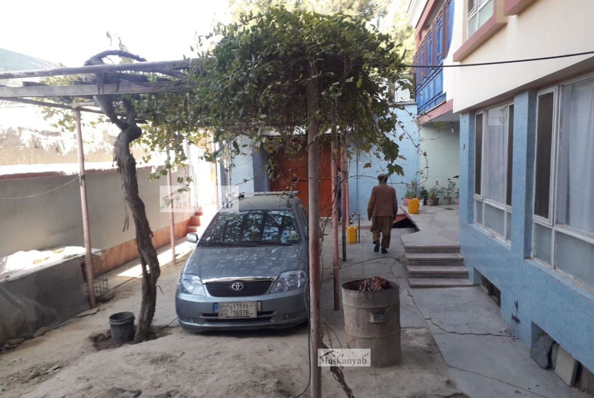 House with two buildings for sale in Old Taimani