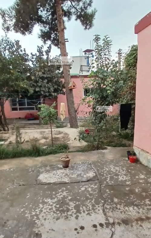 Seven rooms house for sale in Lab-e Jar Square