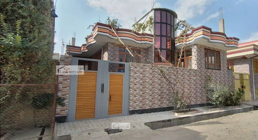 Six-room house for sale in Marshal Fahim Road