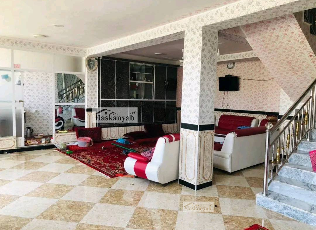 Three-floor house for sale at Sarak-e new, Karte New