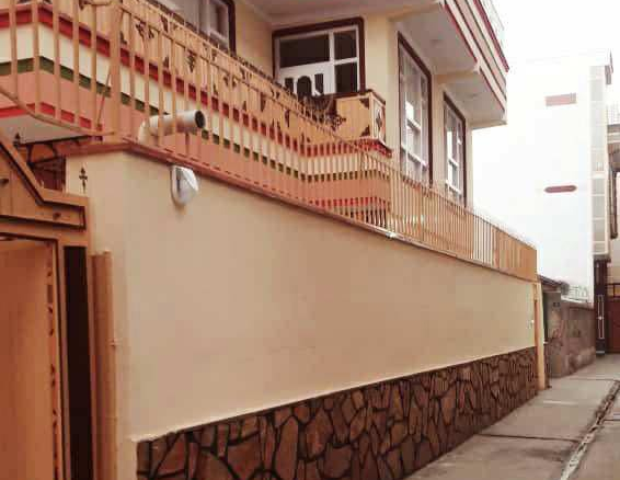 Three-floor house for sale in New Abad, Sanatorium