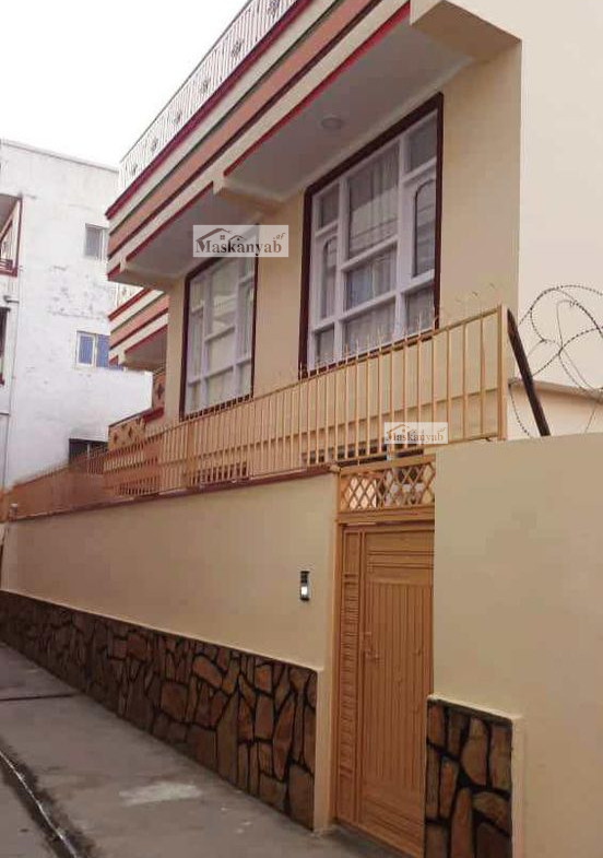 Three-floor house for sale in New Abad, Sanatorium