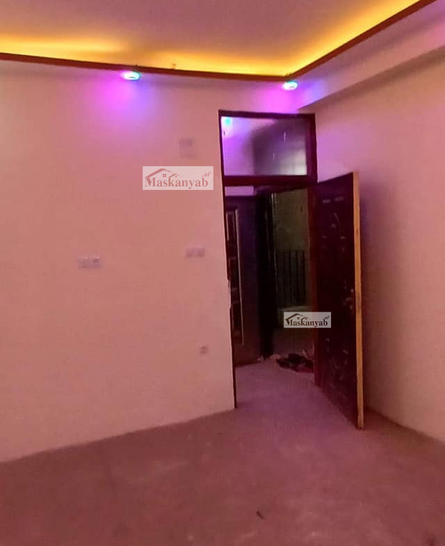 Three-room apartment for rent in Taimani Project