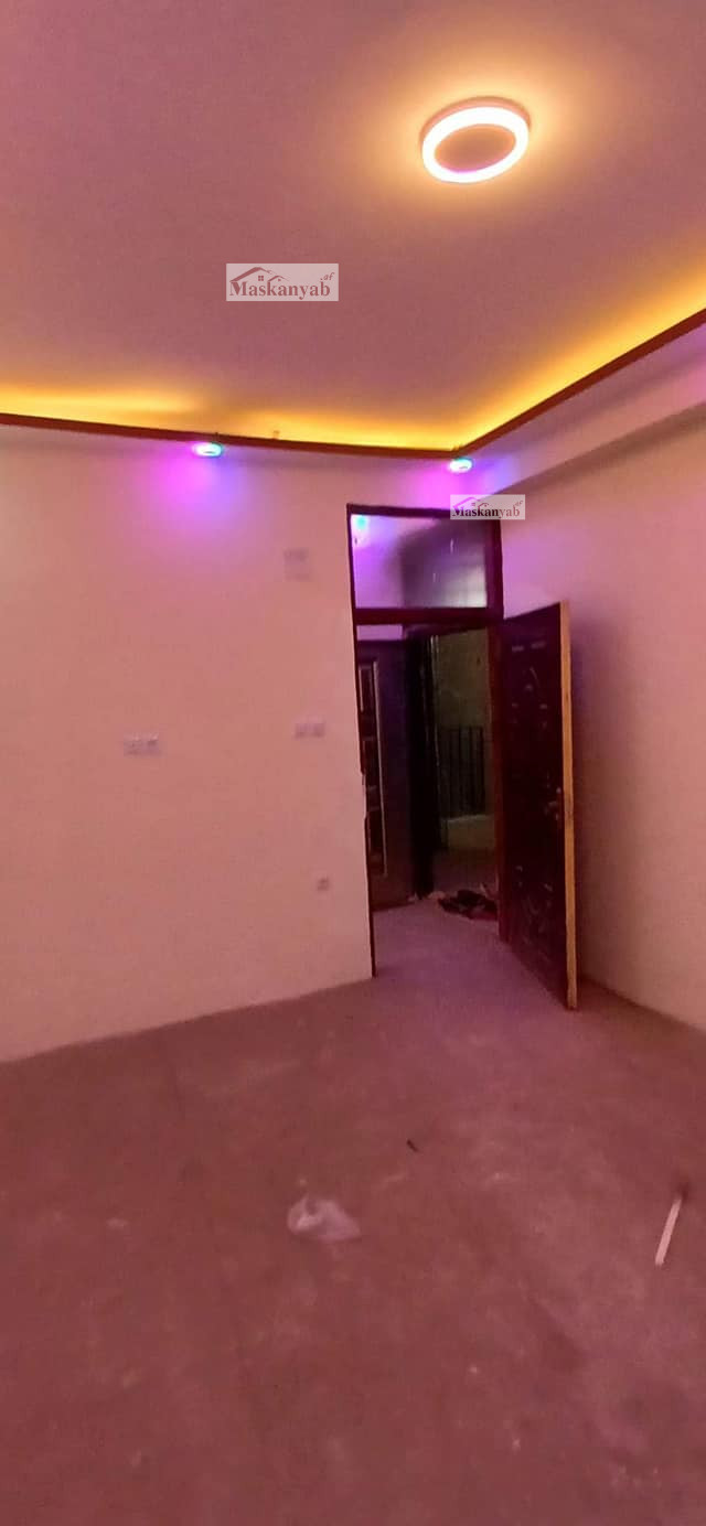 Three-room apartment for rent in Taimani Project