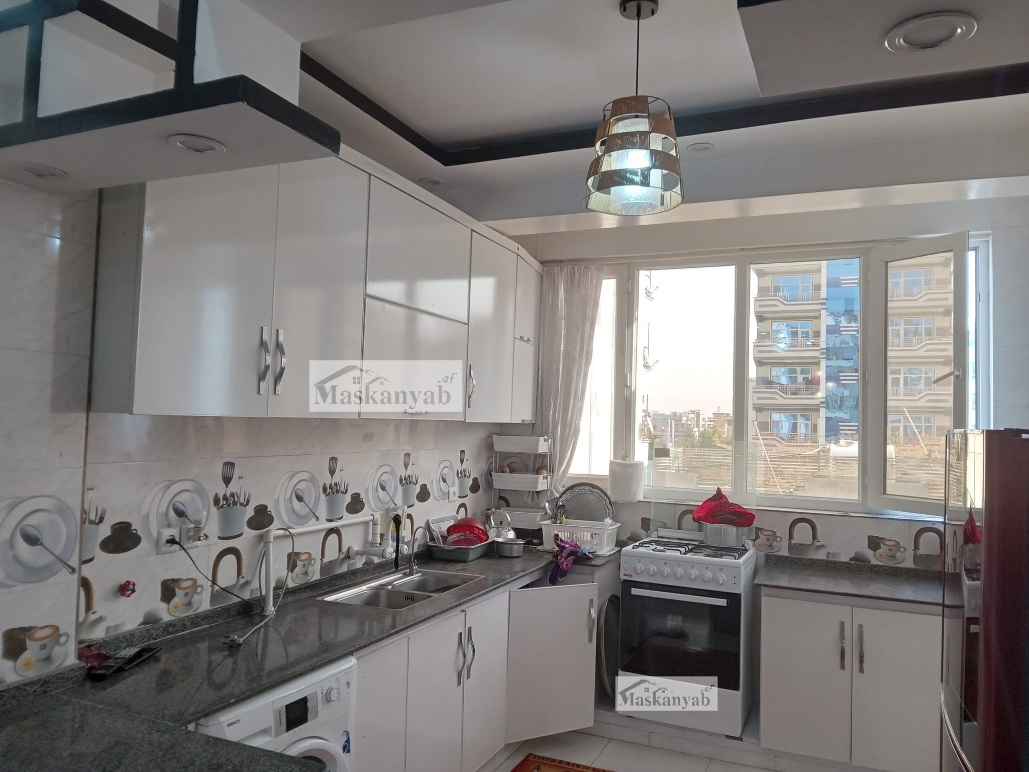 Three-room apartment for sale on Fifth Street of Taimani Project