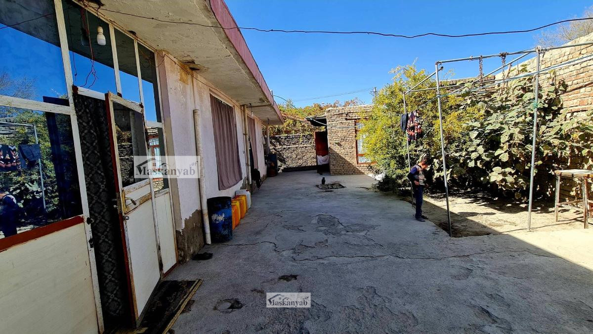 Three-room house for sale in West of Golden Town