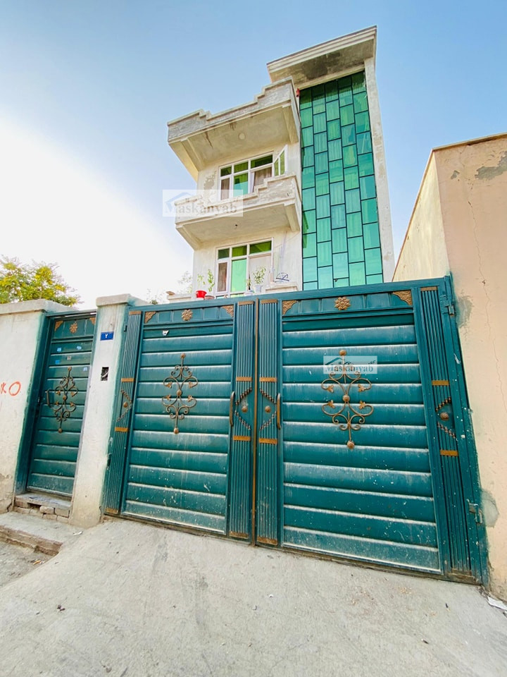 Three-floor house for sale in Shaheed Hangara Square