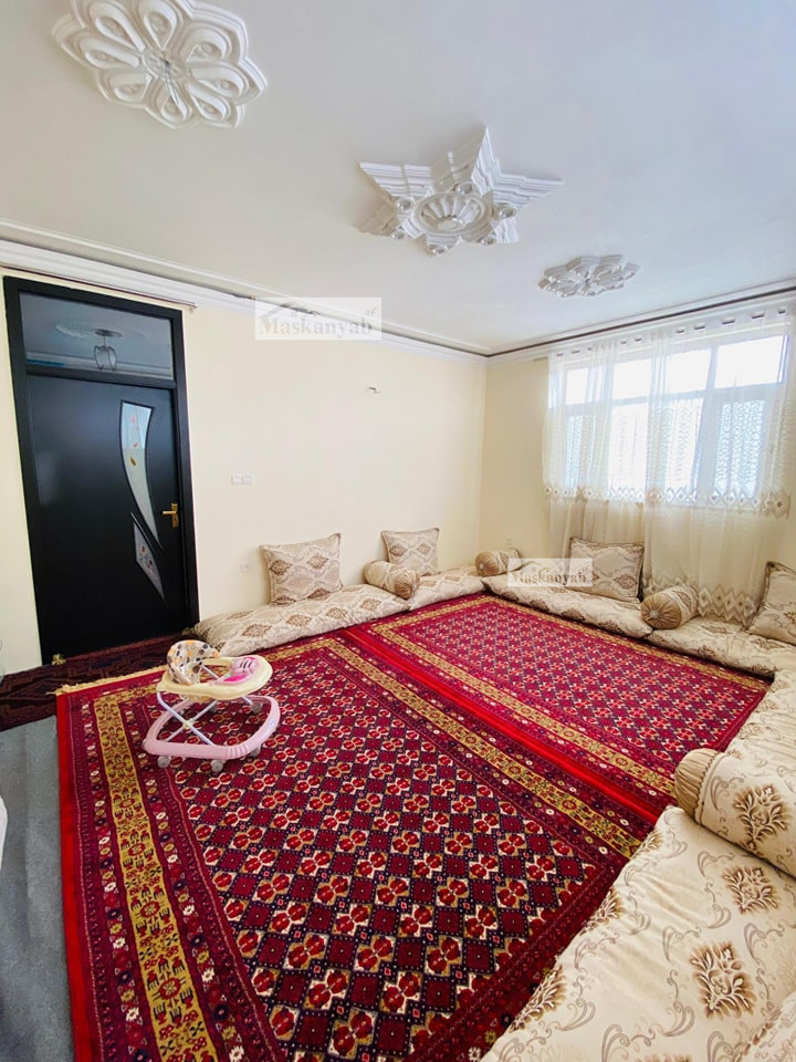 Three-floor house for sale in Shaheed Hangara Square