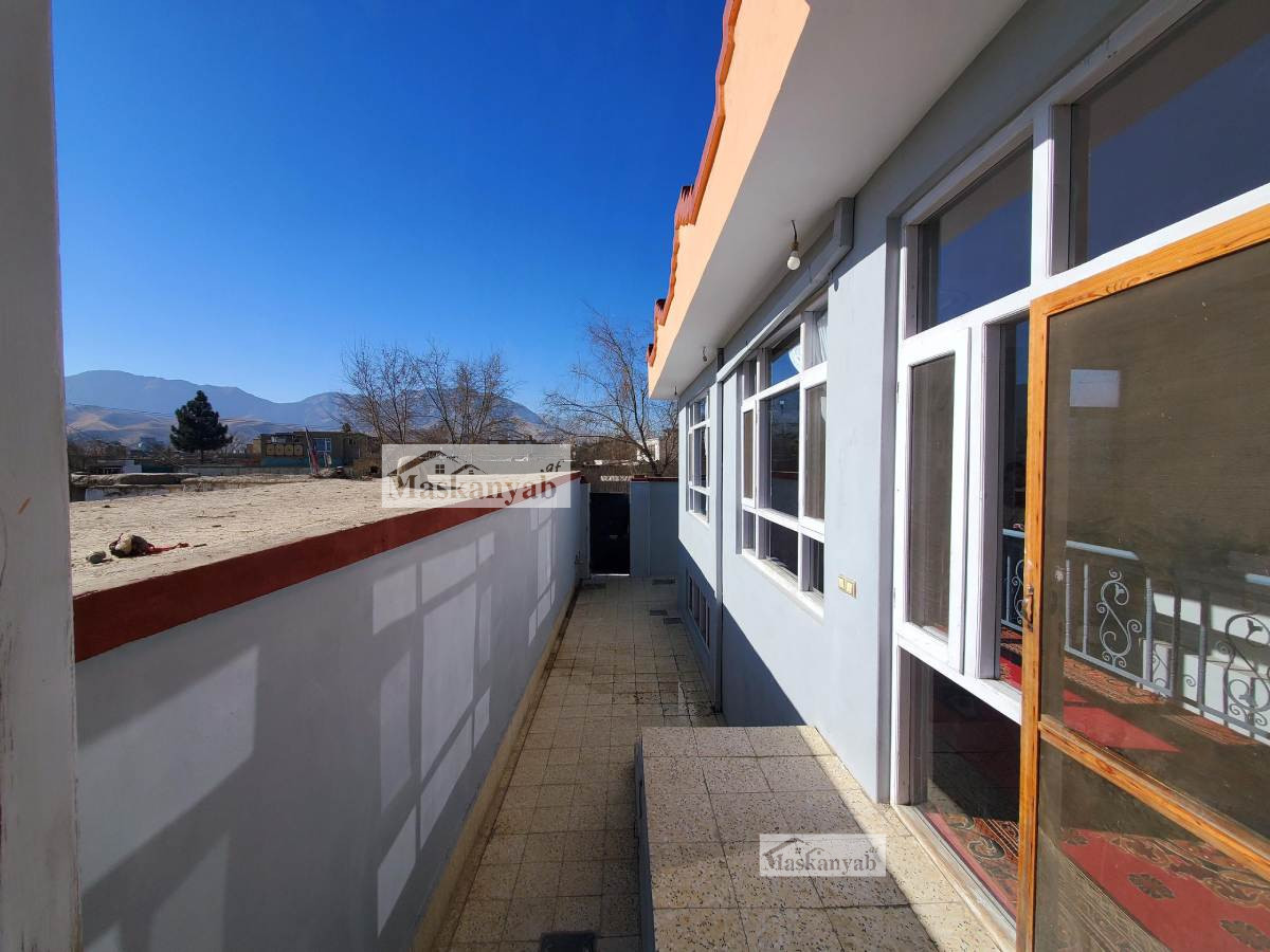Concreted house for sale in District 7