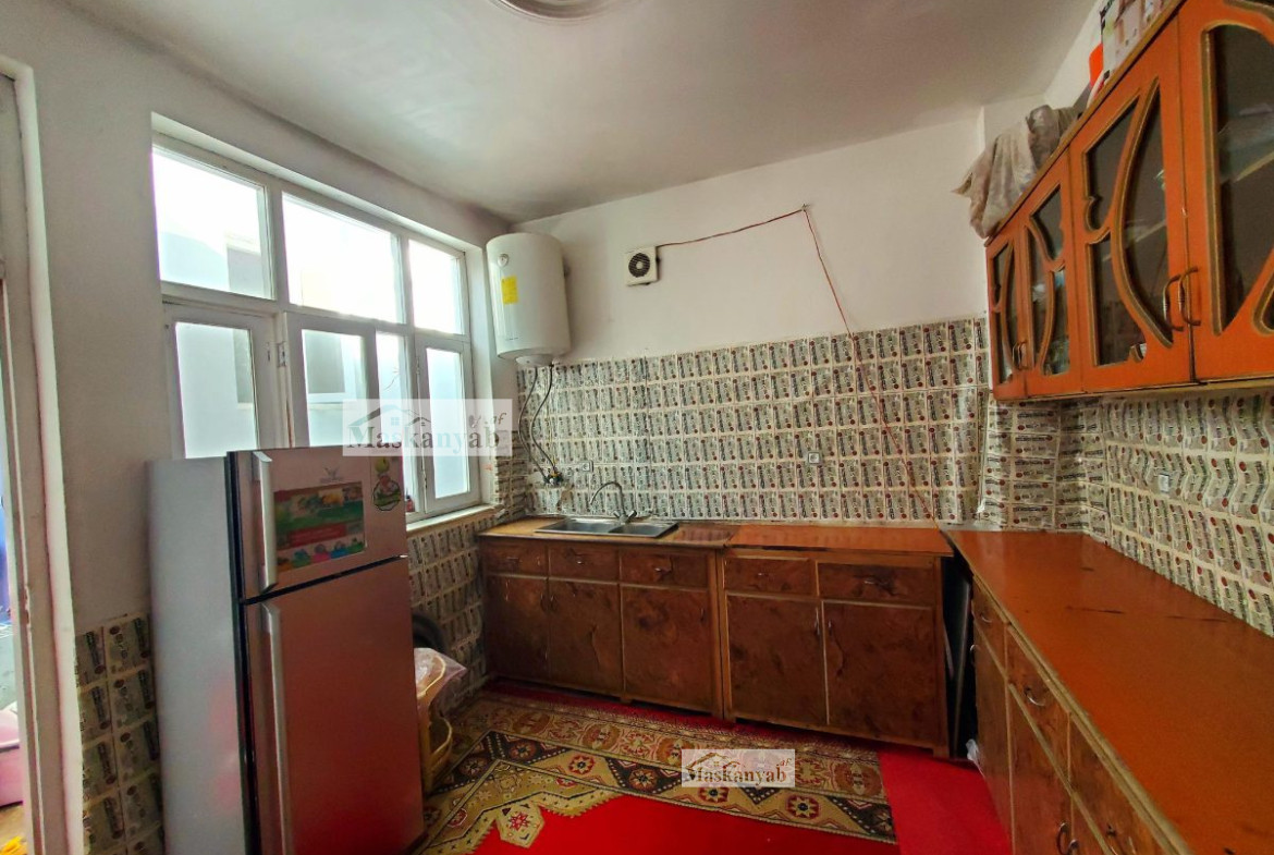 Concreted house for sale in District 7