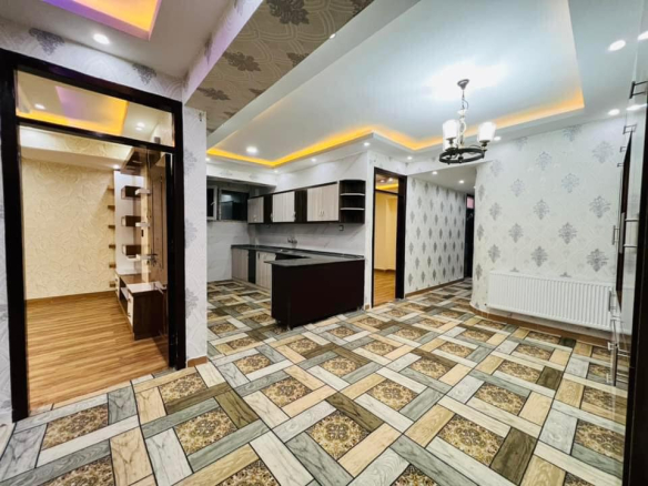 Five-room apartment for sale in Parwan 2 Square