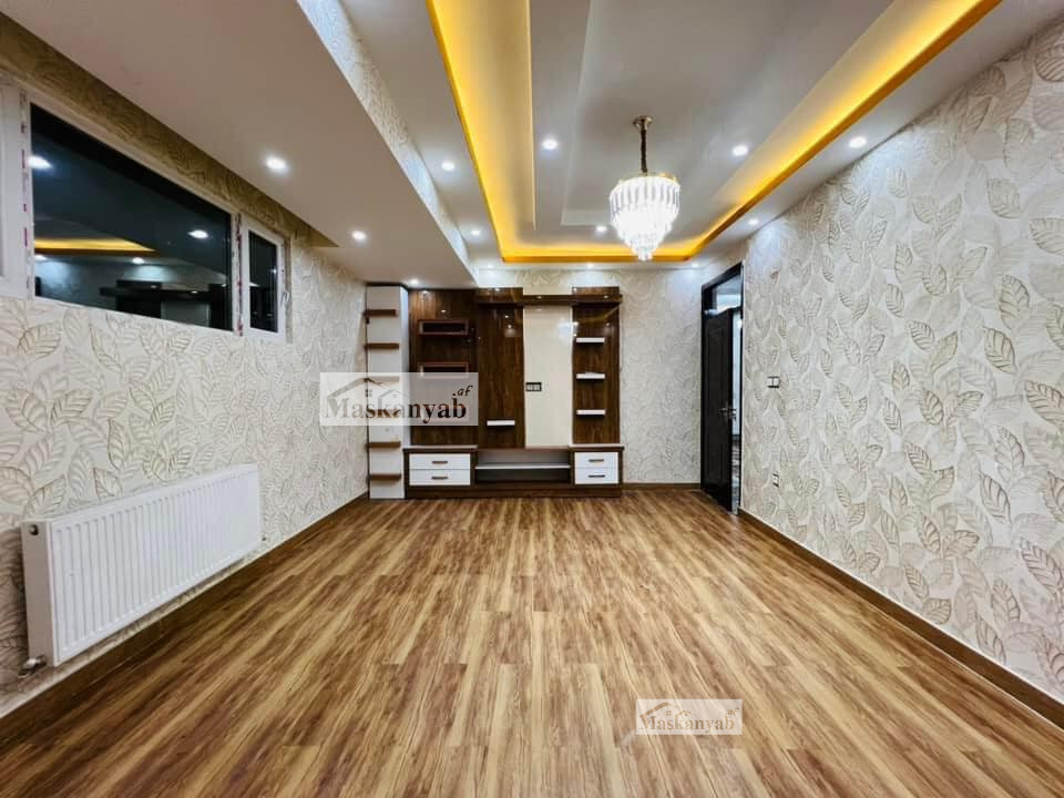 Five-room apartment for sale in Parwan 2 Square