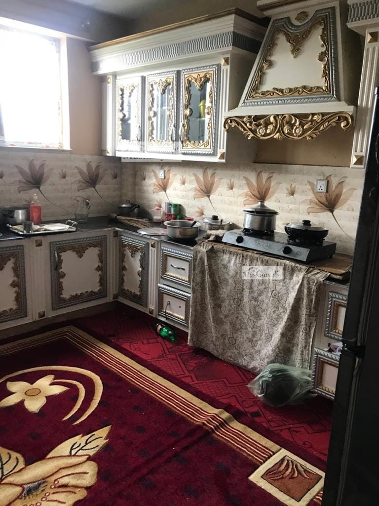 Four-floor house for sale in Karte New