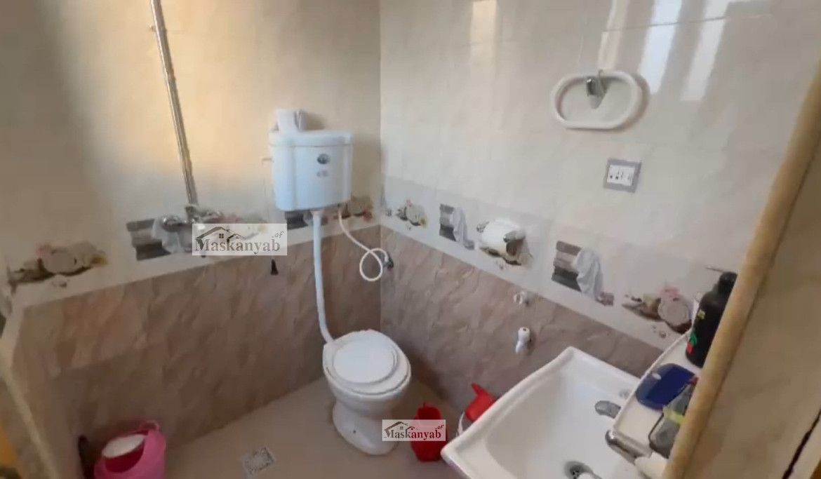 Four-floor house for sale in Karte New
