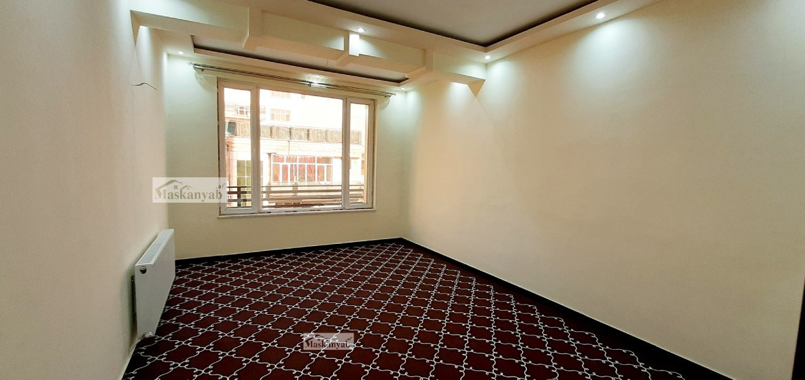Four-room apartment for rent in Taimani