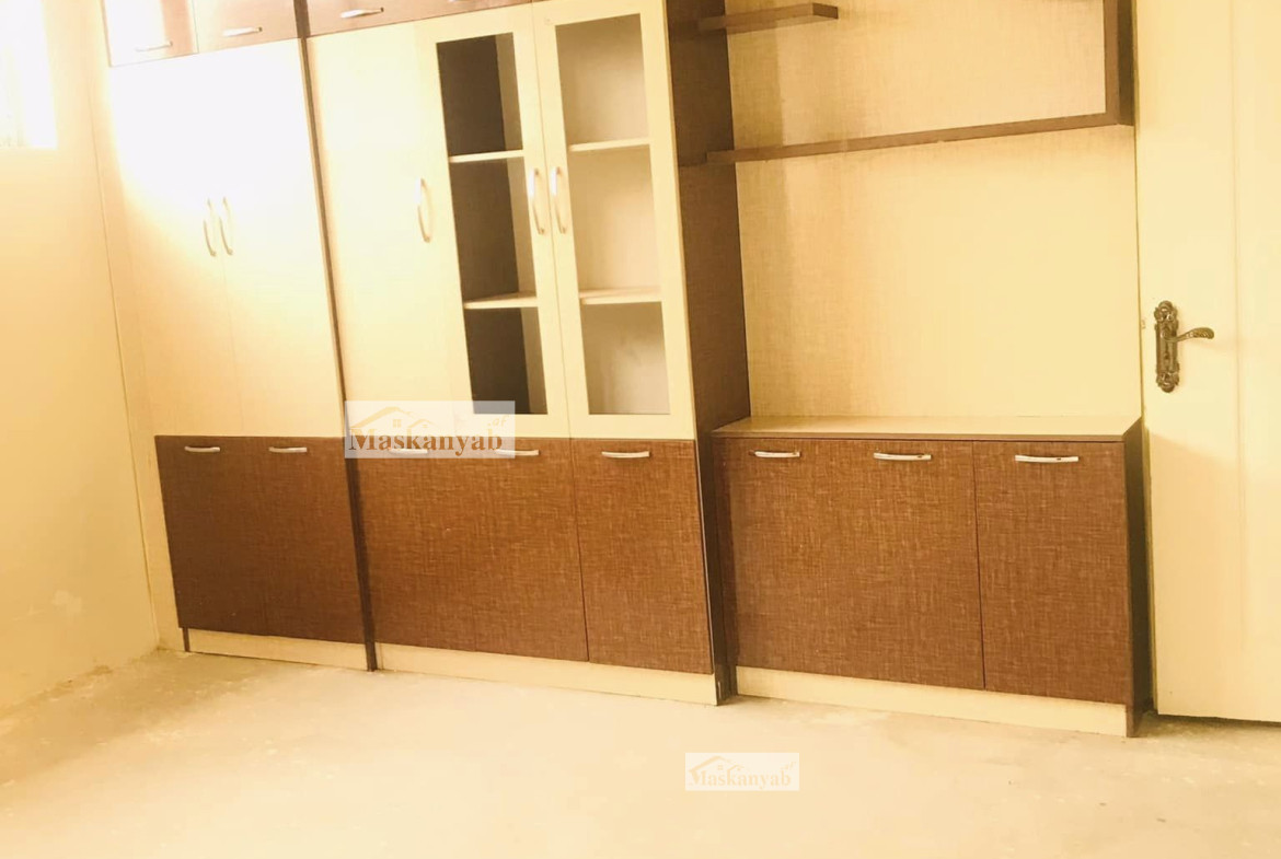 Four-room apartment for rent in Taimani Project