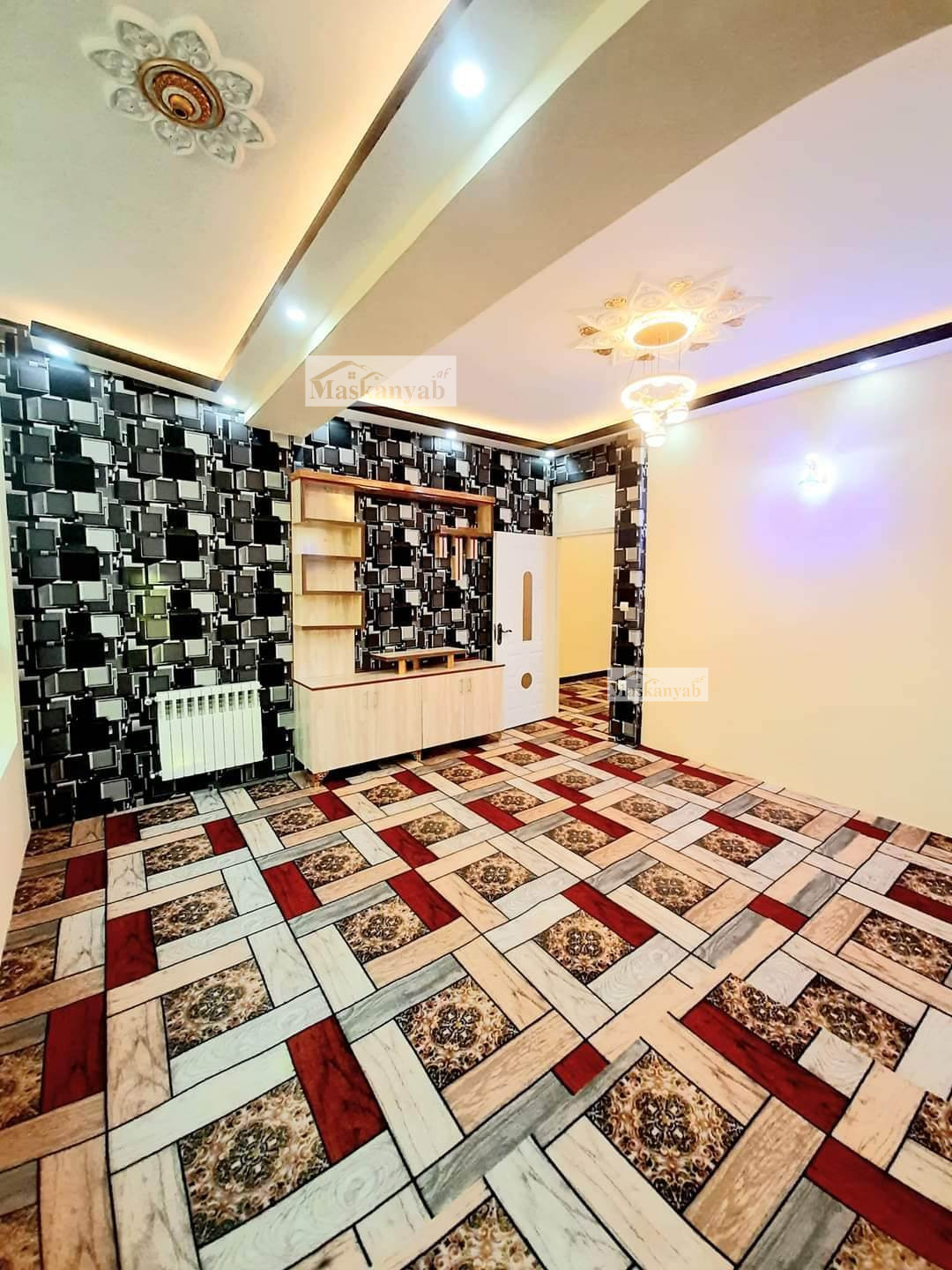 Four-room apartment for sale on 4th Street of Taimani