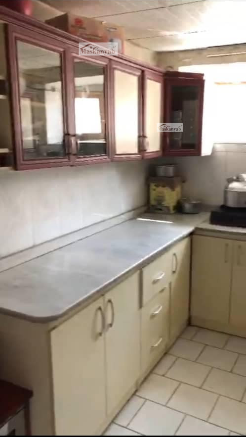 Four-room house for sale in District 6