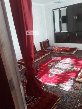 Small house for sale in Qanber Square