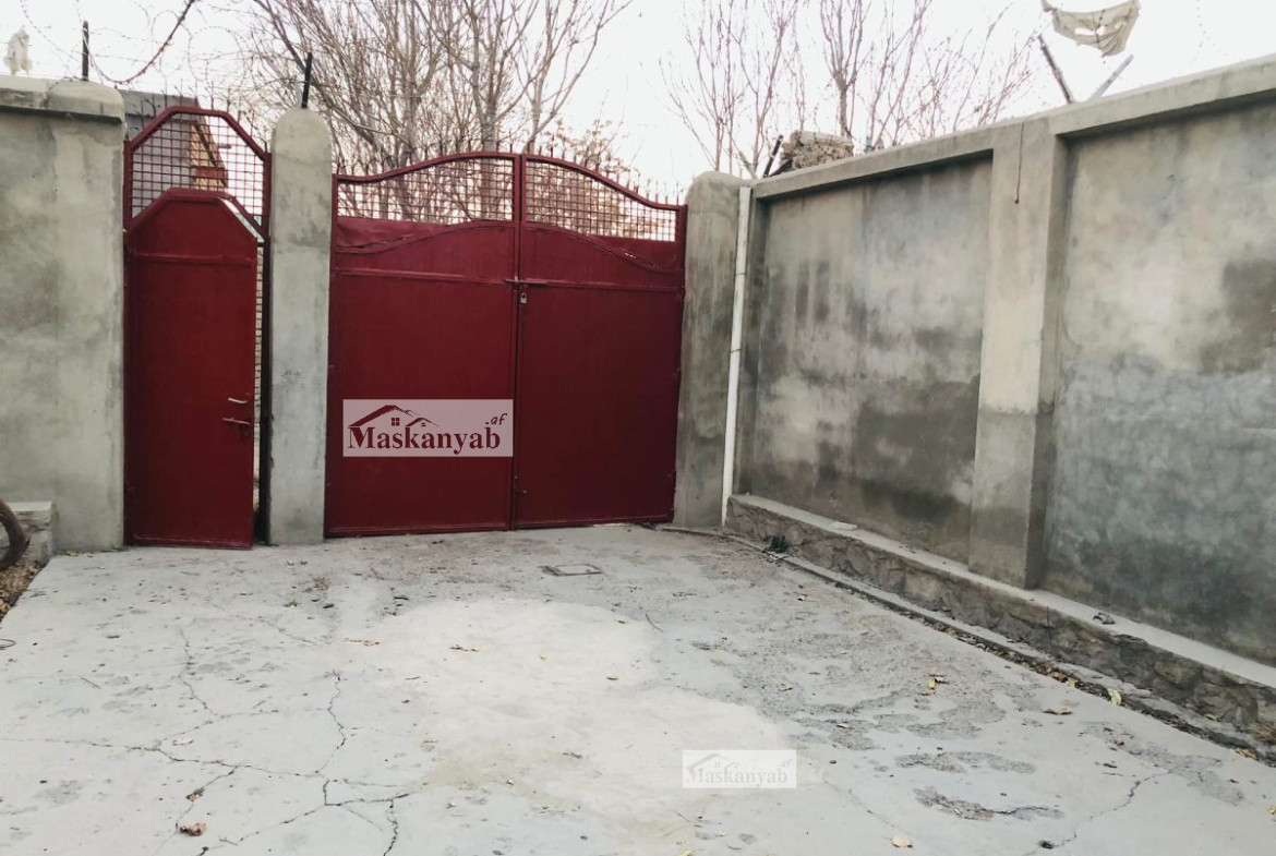 Three-room house for rent in Bagrami