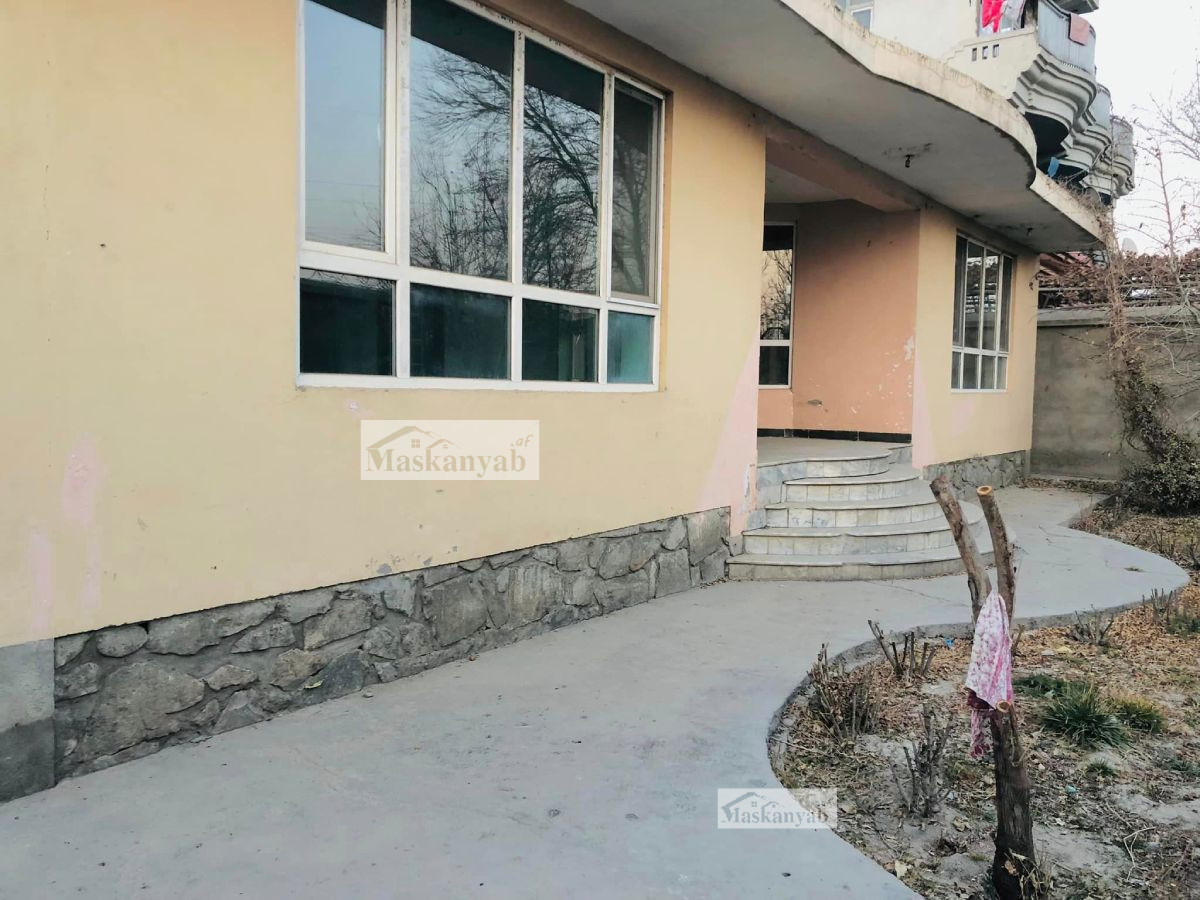 Three-room house for rent in Bagrami