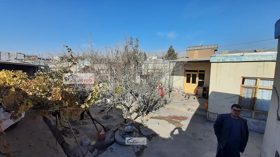 Three-room house for sale in Shaheed Hangara